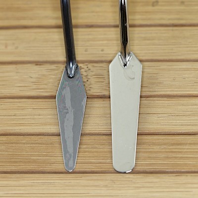 Détail - Couteaux à peindre