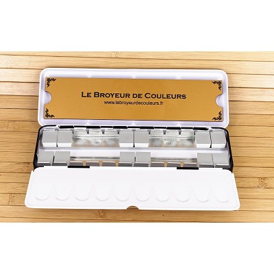 Boite Métal 24 Demi-Godets HQ + Accessoires