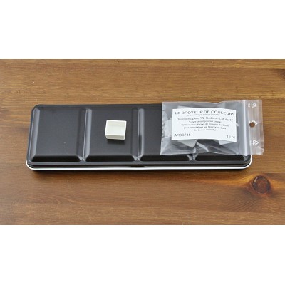 Boite Métal 24 Demi-Godets HQ + Accessoires